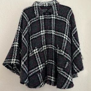 John Branigan Weavers Poncho Ireland Made Gray White Plaid Cape Wool Pockets